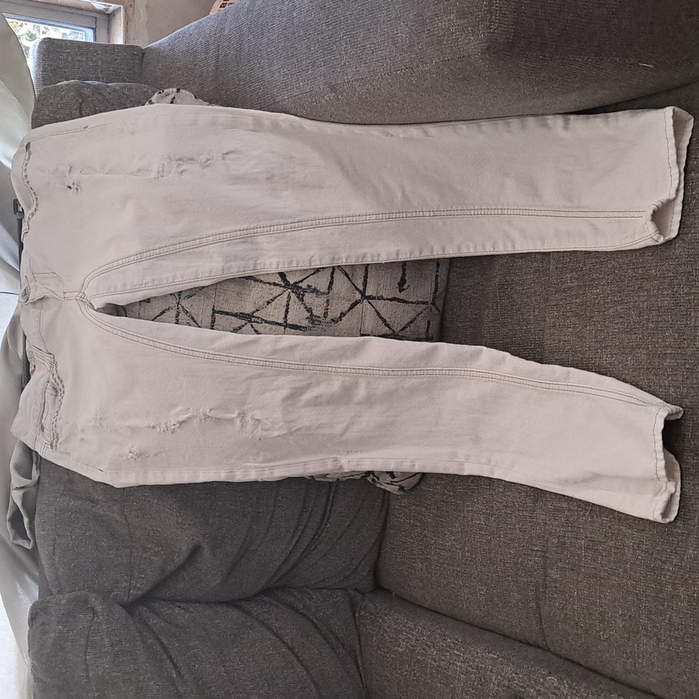 NWOT GUESS Premium